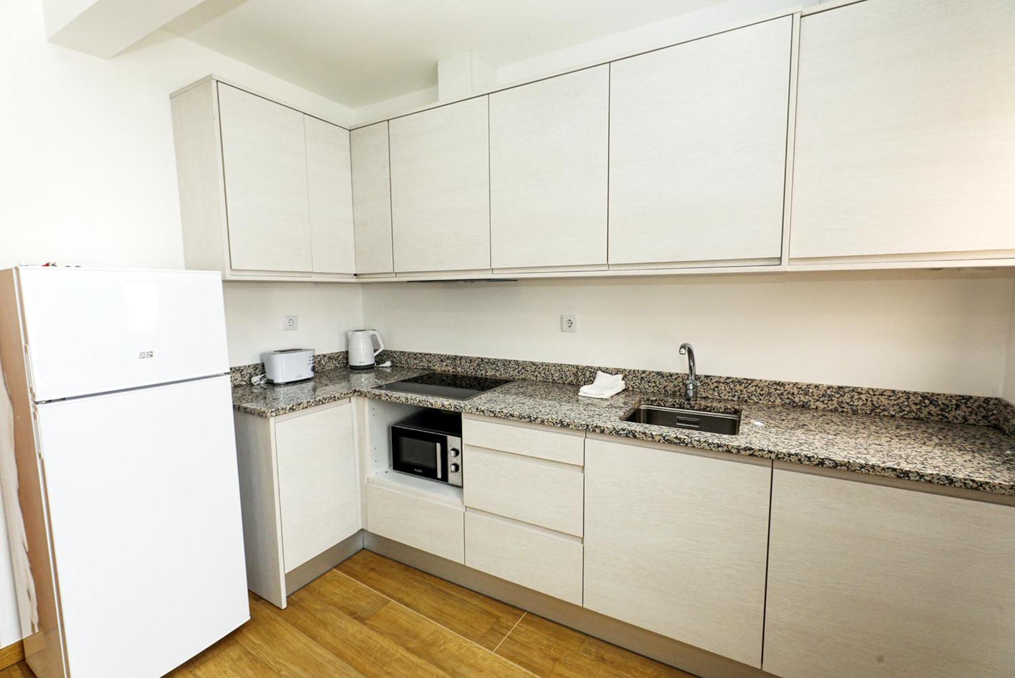 B87 - Windmill 2 Bed Apartment In Odiaxere Bagian luar foto
